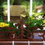 Blumenkastenhalter