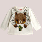Ecrufarbenes T-Shirt