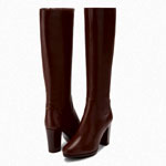 Hohe Stiefel