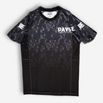 Rashguard Mit Digital Camouflage Muster